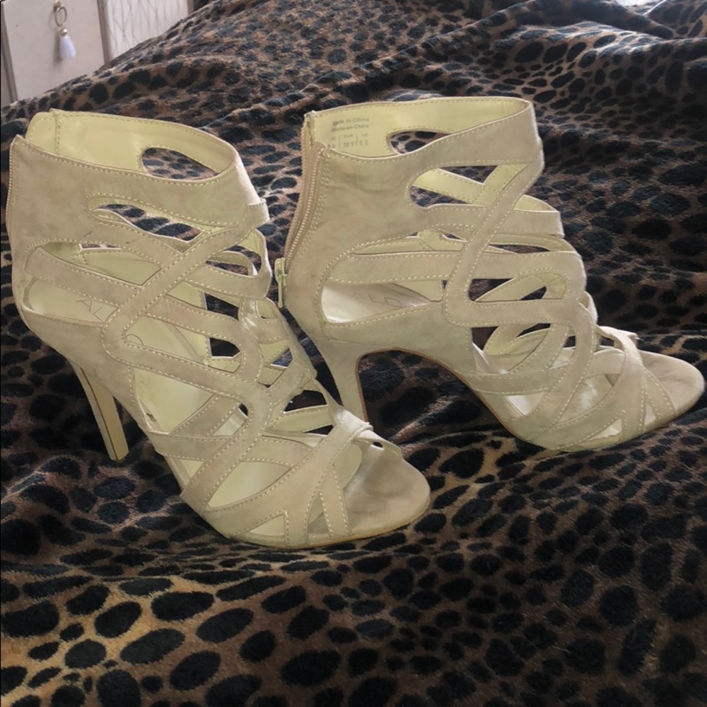ALDO Taupe Heels Size 8